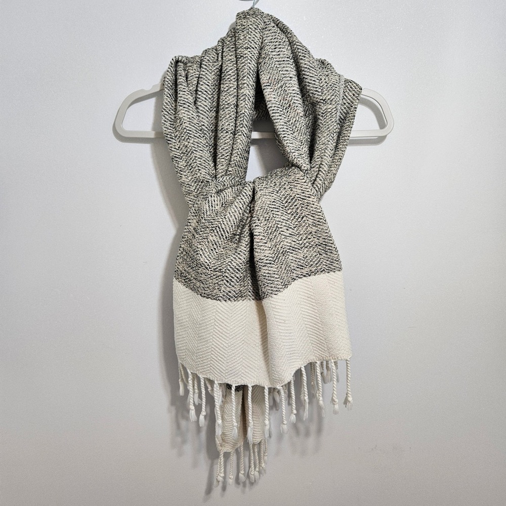 Smyrna Turkish Cotton Blanket Wrap Shawl Black Cream Fringe 35x67 - Picture 2 of 7